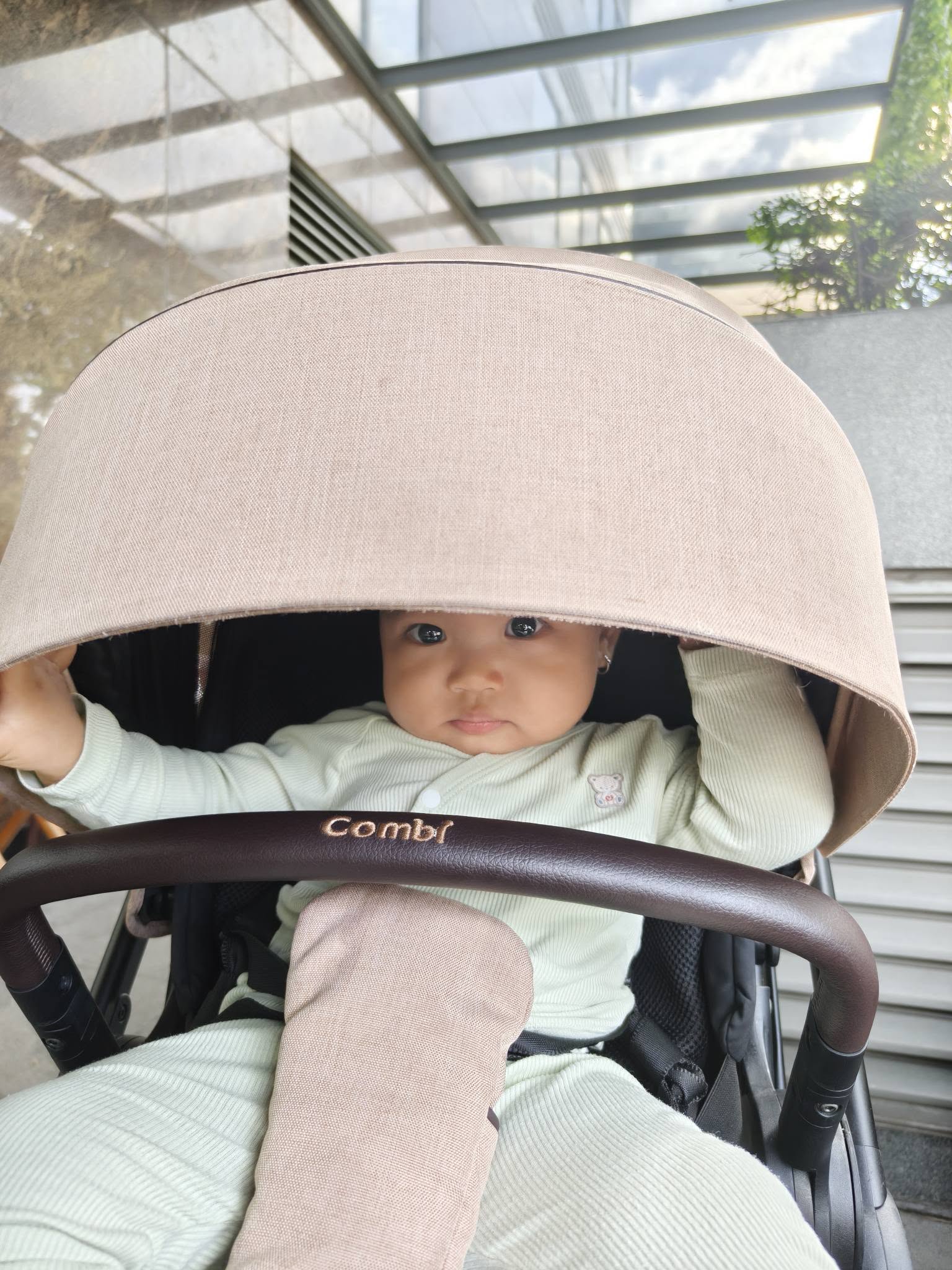 Gallery - Sao Việt 26/6: Em trai Hoài Linh bị trộm móc hết sạch tiền ở châu Âu; Đồng Ánh Quỳnh công khai yêu NSƯT Kim Tuyến hơn 8 tuổi - image 36