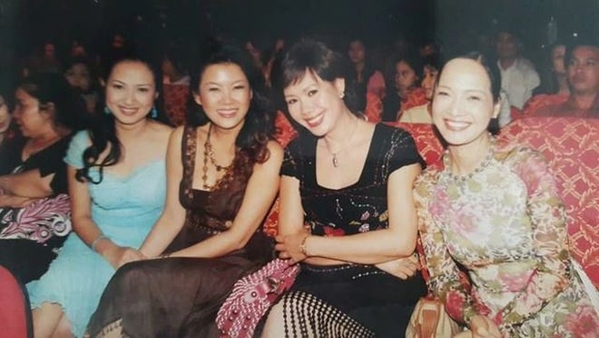 Gallery - BTV thời sự sinh năm 1957 có giọng đọc huyền thoại: Được mệnh danh 'Hoa hậu HTV', có chuyện tình 'chú - cháu' đình đám một thời, con gái là MC nổi tiếng - image 10