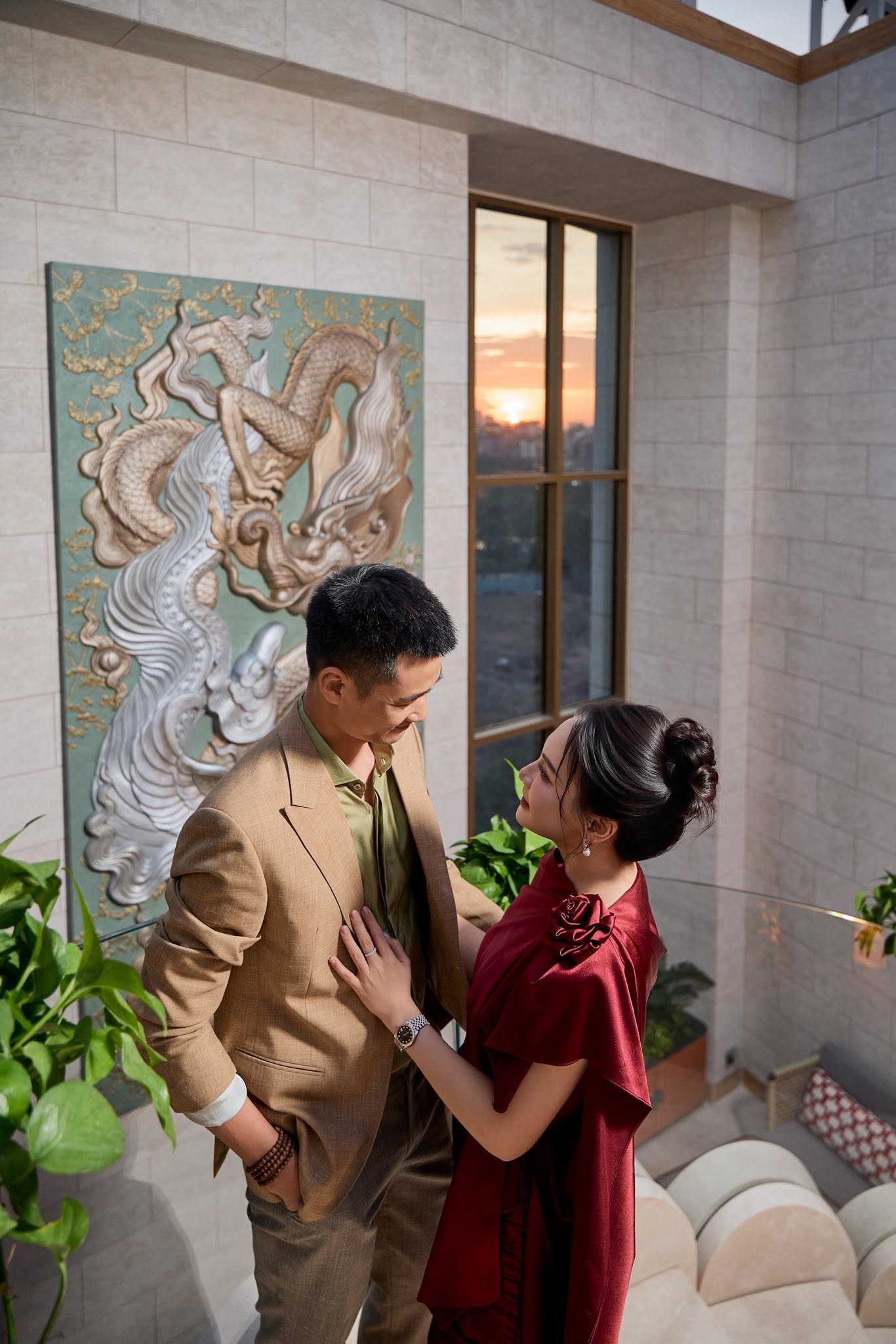 Gallery - Sao Việt 28/6: NSND Việt Anh nói gì về chuyện sinh con với vợ trẻ ở tuổi U70?; Tình hình NSND Công Lý sau khi dừng sang Nhật chữa trị - image 19