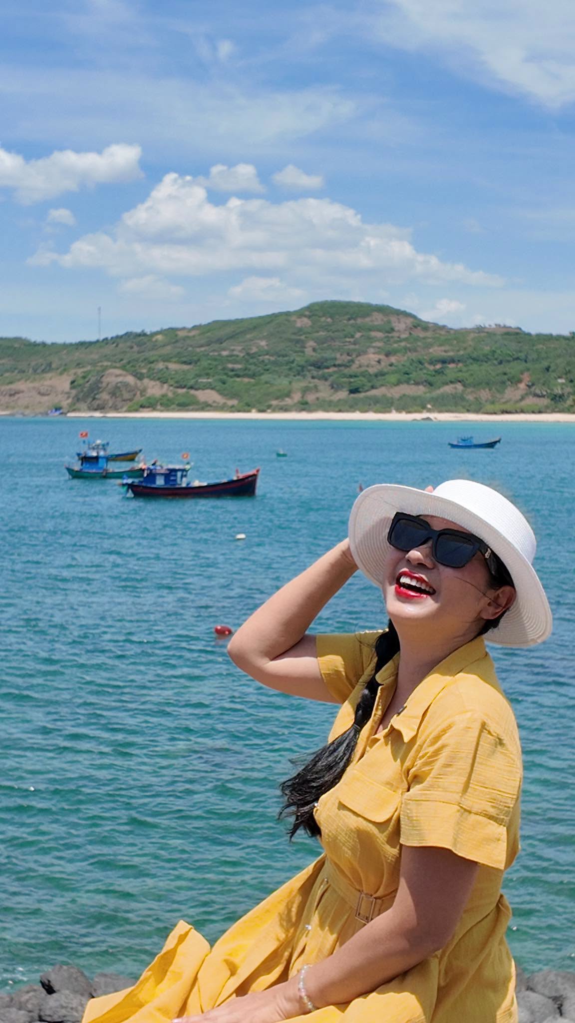 Gallery - Sao Việt 28/6: NSND Việt Anh nói gì về chuyện sinh con với vợ trẻ ở tuổi U70?; Tình hình NSND Công Lý sau khi dừng sang Nhật chữa trị - image 41