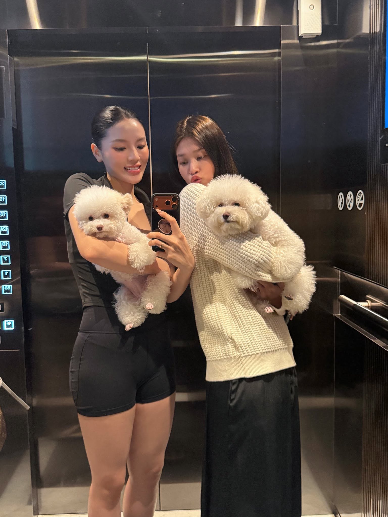 Gallery - Sao Việt 28/6: NSND Việt Anh nói gì về chuyện sinh con với vợ trẻ ở tuổi U70?; Tình hình NSND Công Lý sau khi dừng sang Nhật chữa trị - image 48