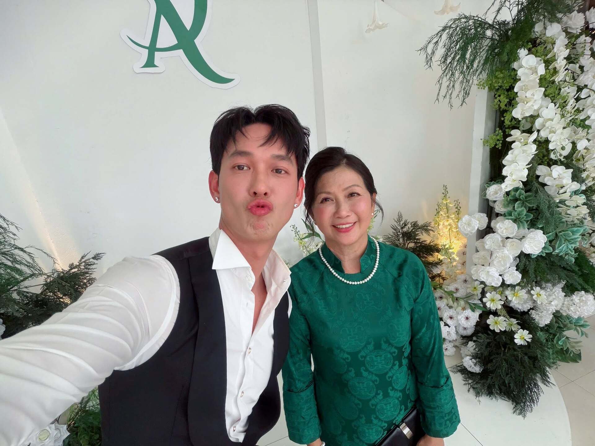 Gallery - Sao Việt 29/6: MC Đan Lê kể về quãng thời gian sống chung với bố mẹ chồng; Song Luân cưới vợ? - image 33