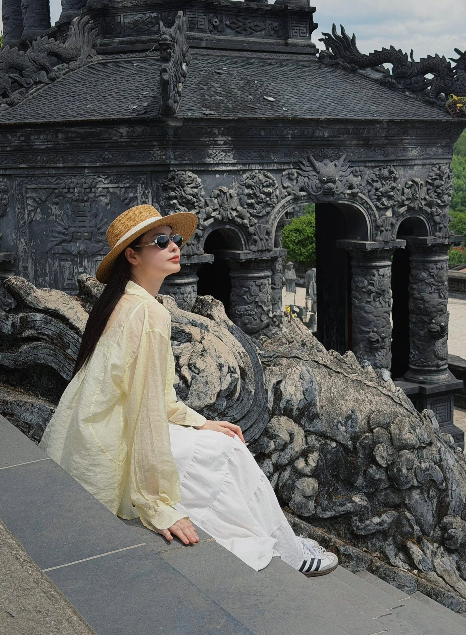 Gallery - Sao Việt 1/7: Midu nói rõ lý do tại sao năm nào cũng tổ chức tiệc kỷ niệm ngày cưới; Mối quan hệ của tình trẻ với con riêng Diệp Lâm Anh - image 1