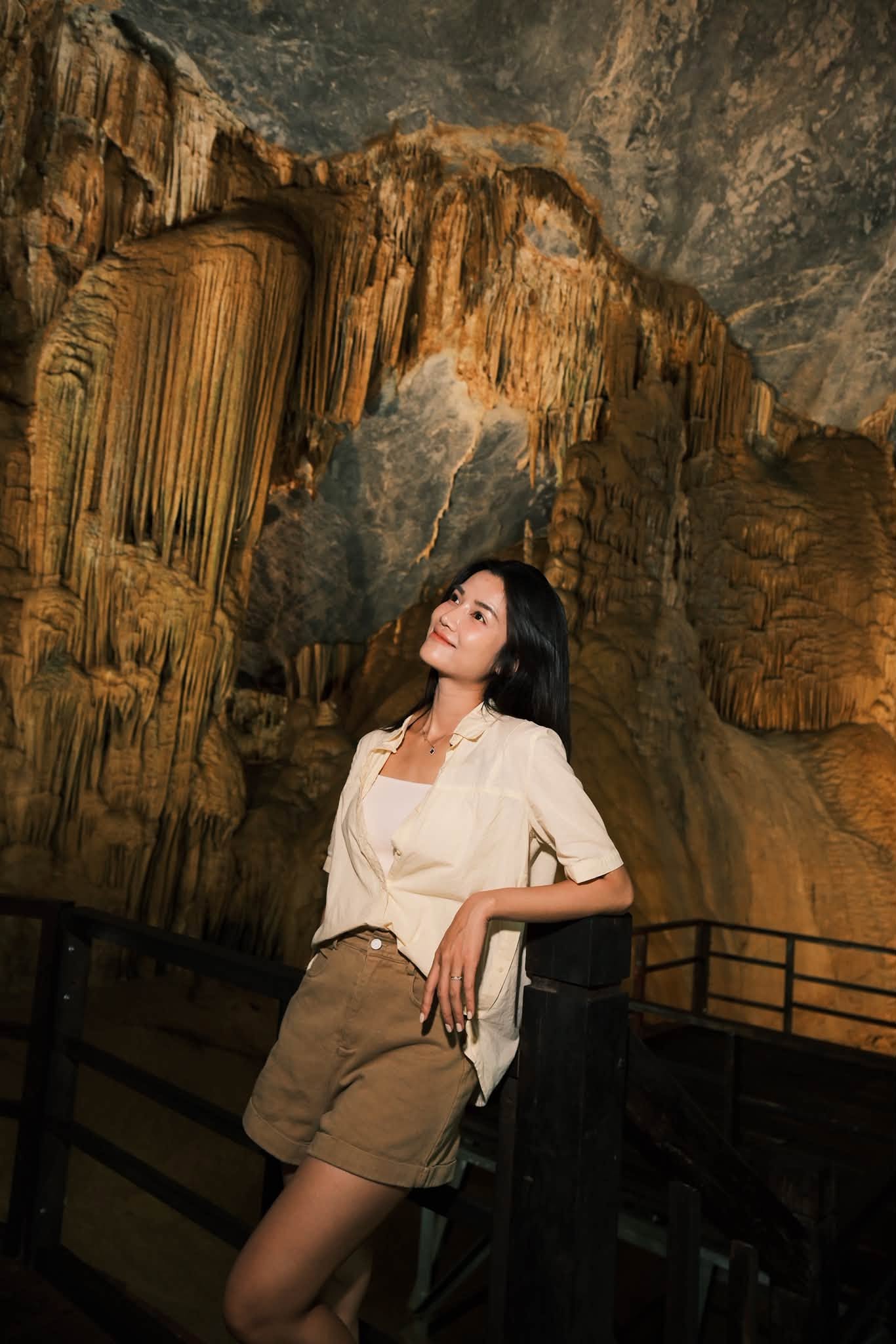 Gallery - Sao Việt 2/7: Nam nghệ sĩ Việt nổi tiếng bị đột quỵ vỡ mạch máu não; Trương Ngọc Ánh bị thay vai sau khi vướng lao lý - image 21