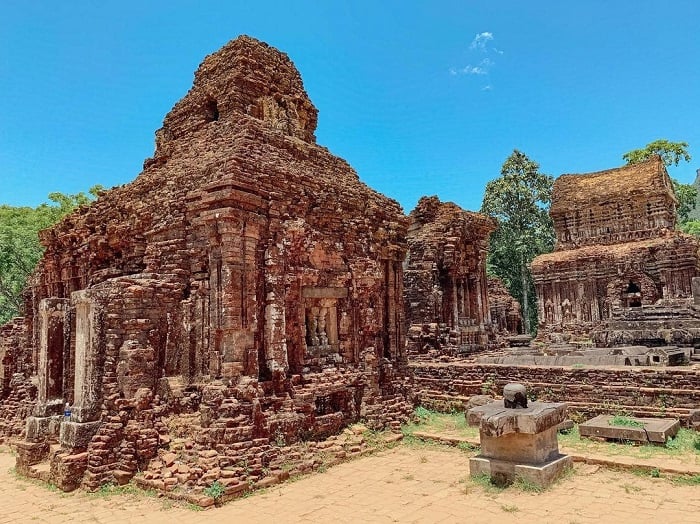 Gallery - Bí ẩn kiến trúc đỉnh cao của Việt Nam khiến chuyên gia thế giới 'bó tay': Xếp gạch không cần vữa vẫn trụ vững cả nghìn năm - image 1
