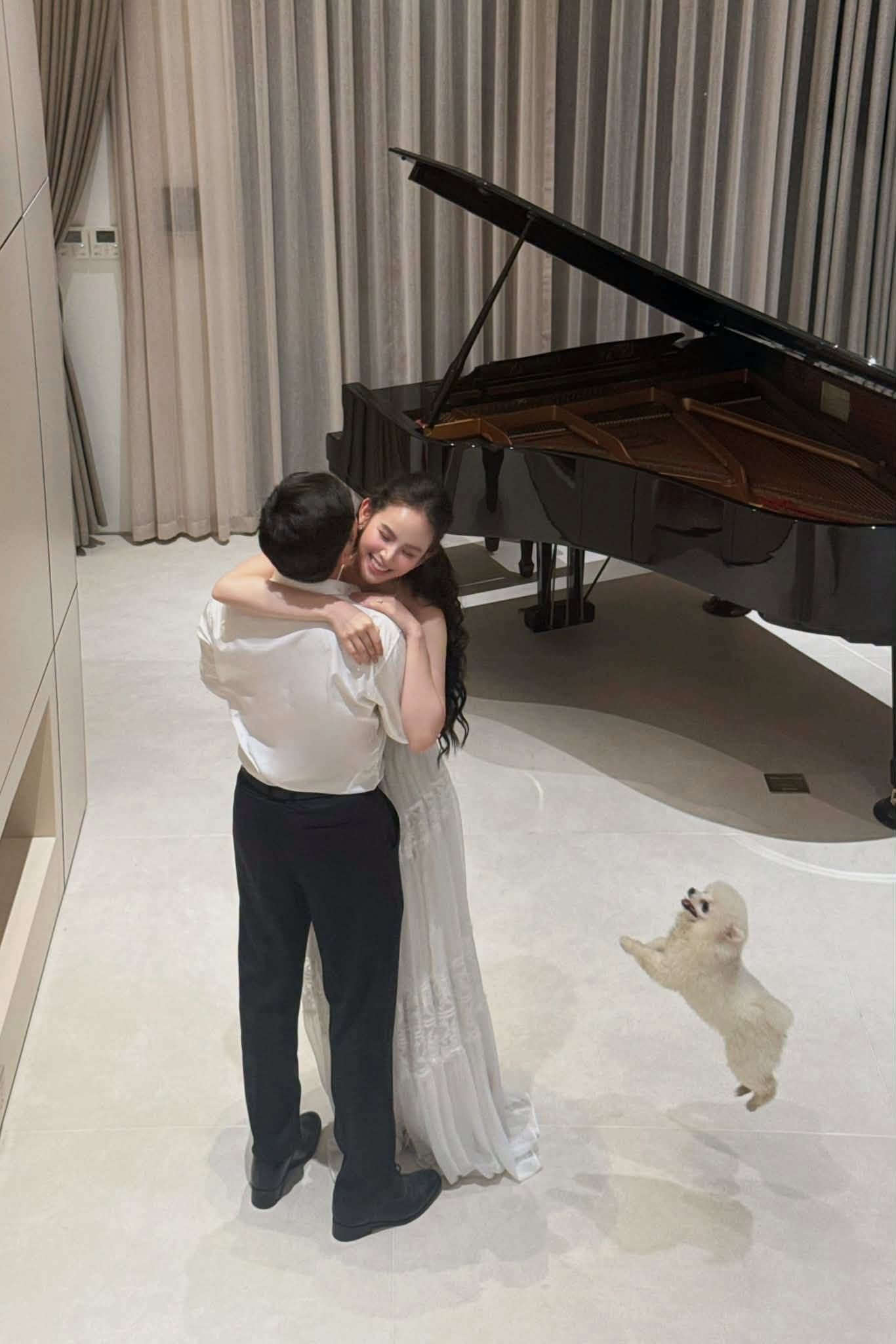 Gallery - Sao Việt 3/7: Miu Lê nói về Tăng Nhật Tuệ: 'Anh Tuệ là một người rất hài hước và lắm trò'; Tăng Thanh Hà báo tin vui - image 17