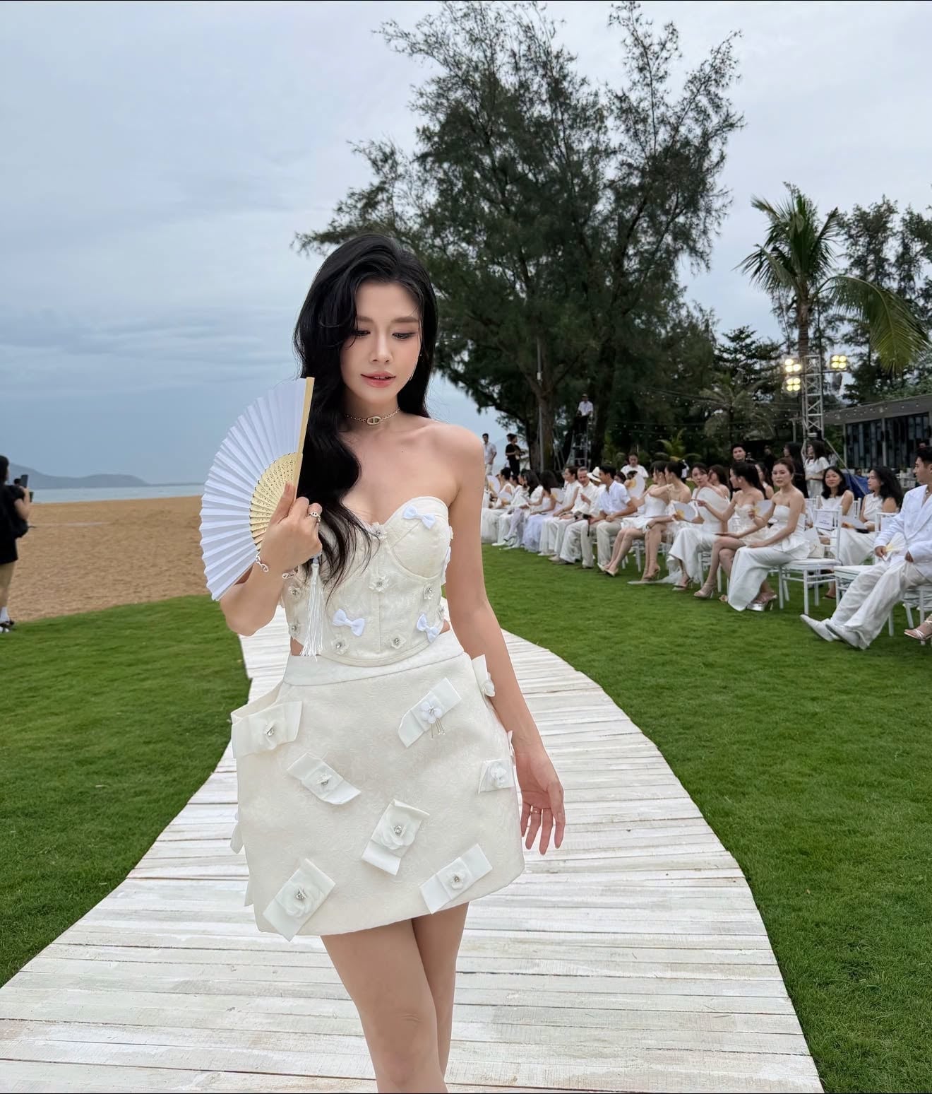 Gallery - Sao Việt 5/7: Xuất hiện thứ này trong nhà riêng Tăng Nhật Tuệ gây chú ý; Tiểu Vy được minh oan - image 23