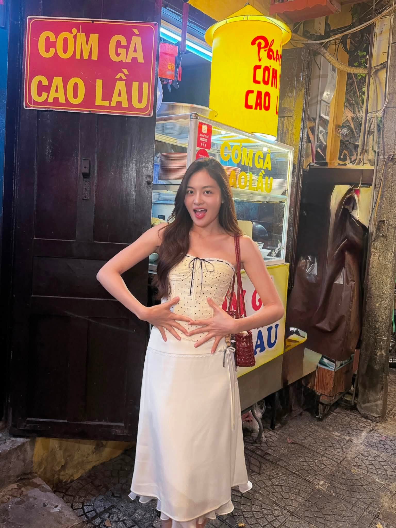 Gallery - Sao Việt 5/7: Xuất hiện thứ này trong nhà riêng Tăng Nhật Tuệ gây chú ý; Tiểu Vy được minh oan - image 36