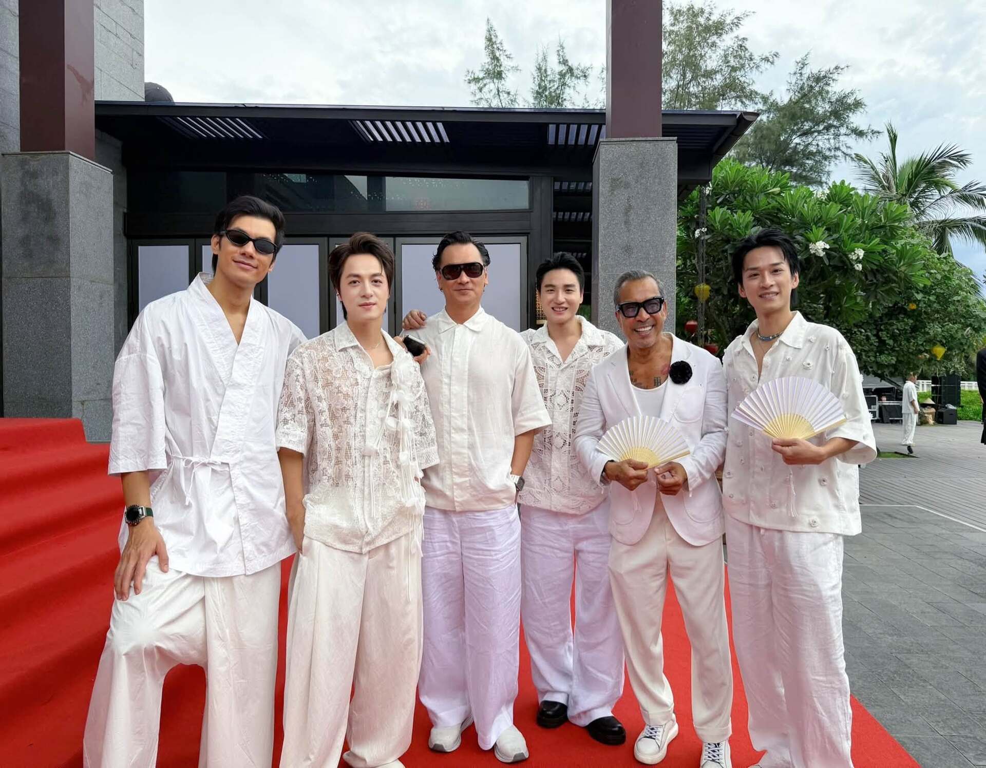 Gallery - Sao Việt 5/7: Xuất hiện thứ này trong nhà riêng Tăng Nhật Tuệ gây chú ý; Tiểu Vy được minh oan - image 37