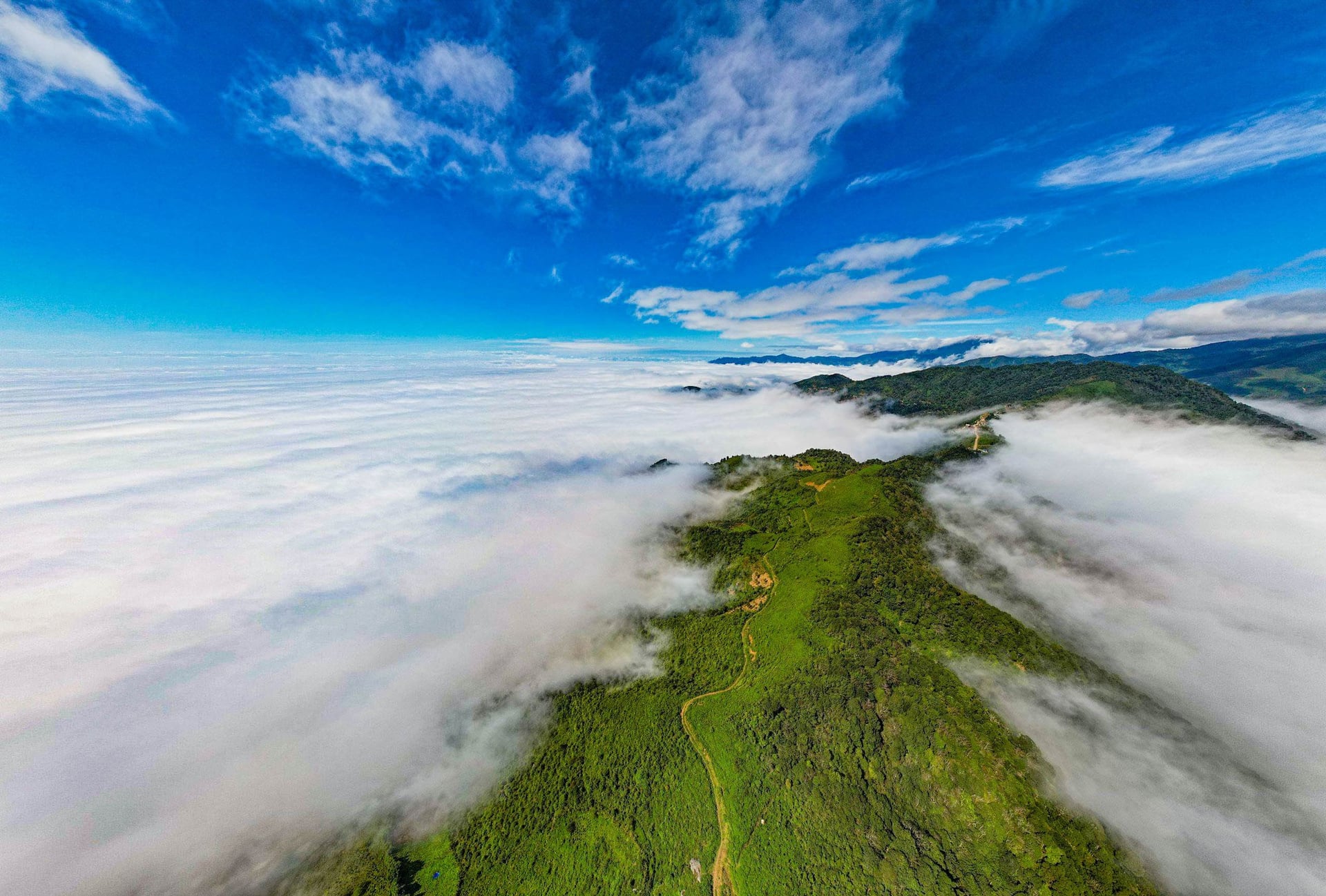 Gallery - Không phải Sa Pa hay Hà Giang, đây là điểm đến vùng núi phía Bắc lọt đề cử du lịch hàng đầu châu Á - image 5