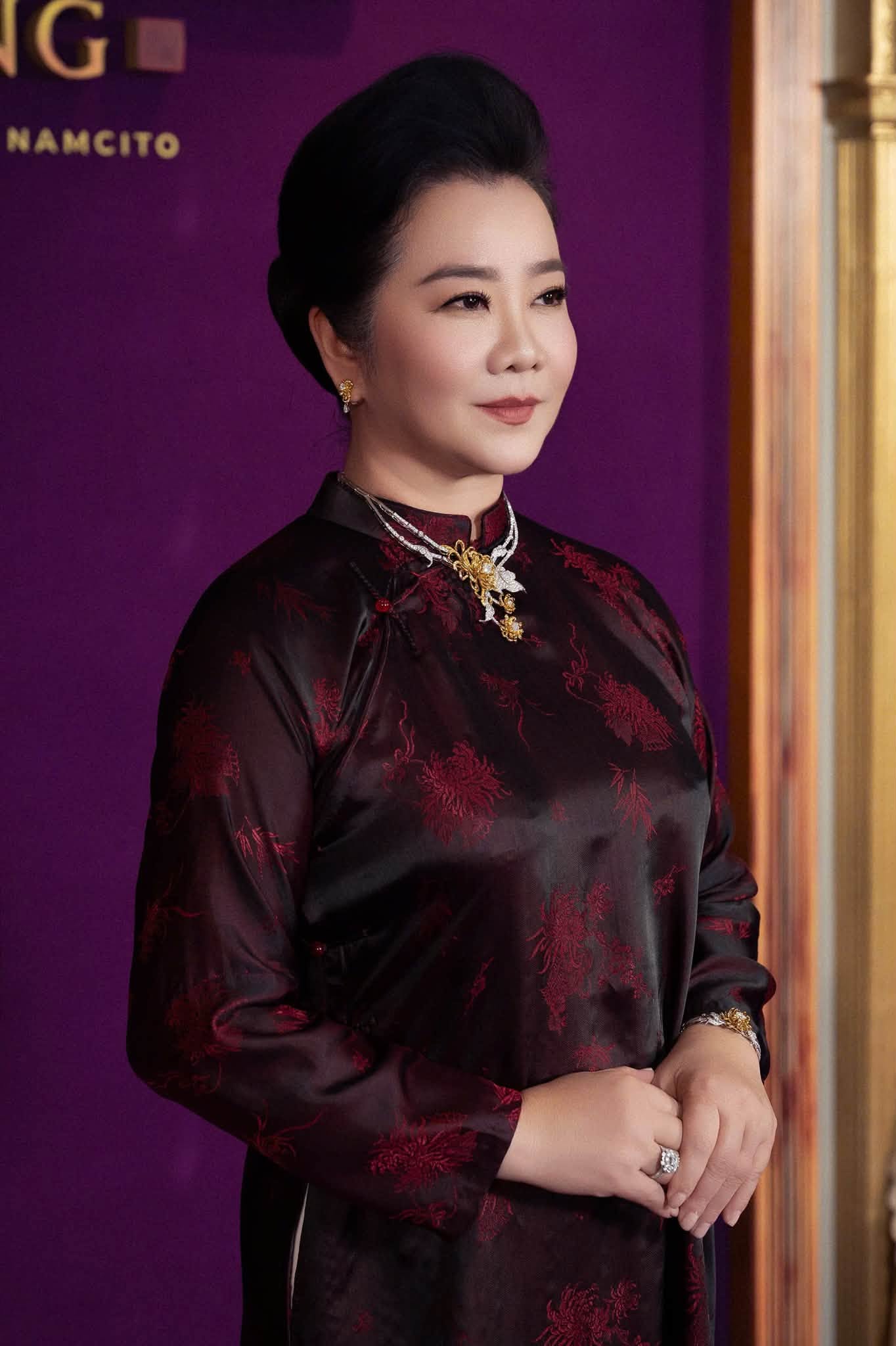 Gallery - Thân thế không phải dạng vừa của mẹ ruột Tăng Thanh Hà trong bộ phim Hoàng hậu cuối cùng đang gây tranh cãi - image 1