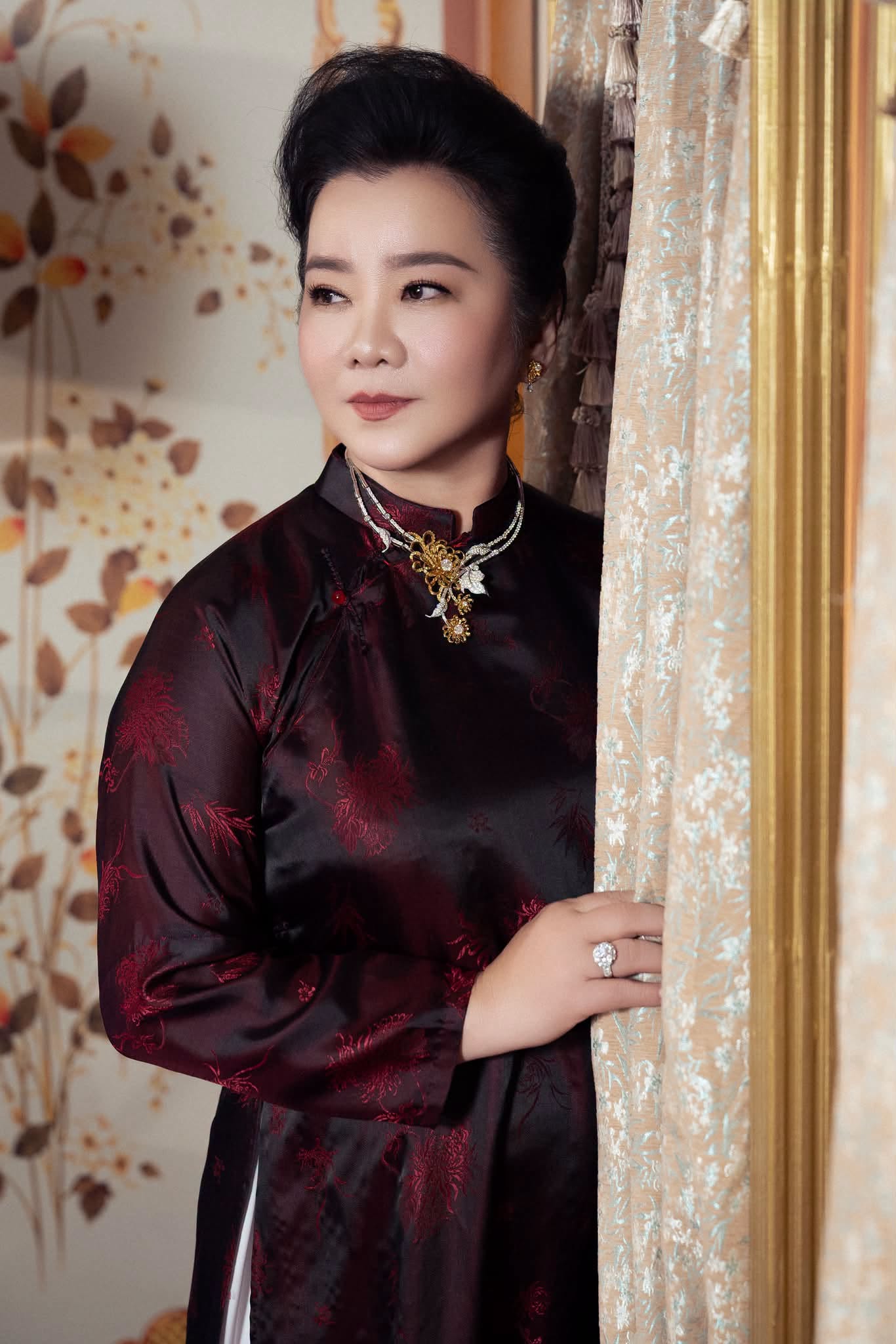 Gallery - Thân thế không phải dạng vừa của mẹ ruột Tăng Thanh Hà trong bộ phim Hoàng hậu cuối cùng đang gây tranh cãi - image 2