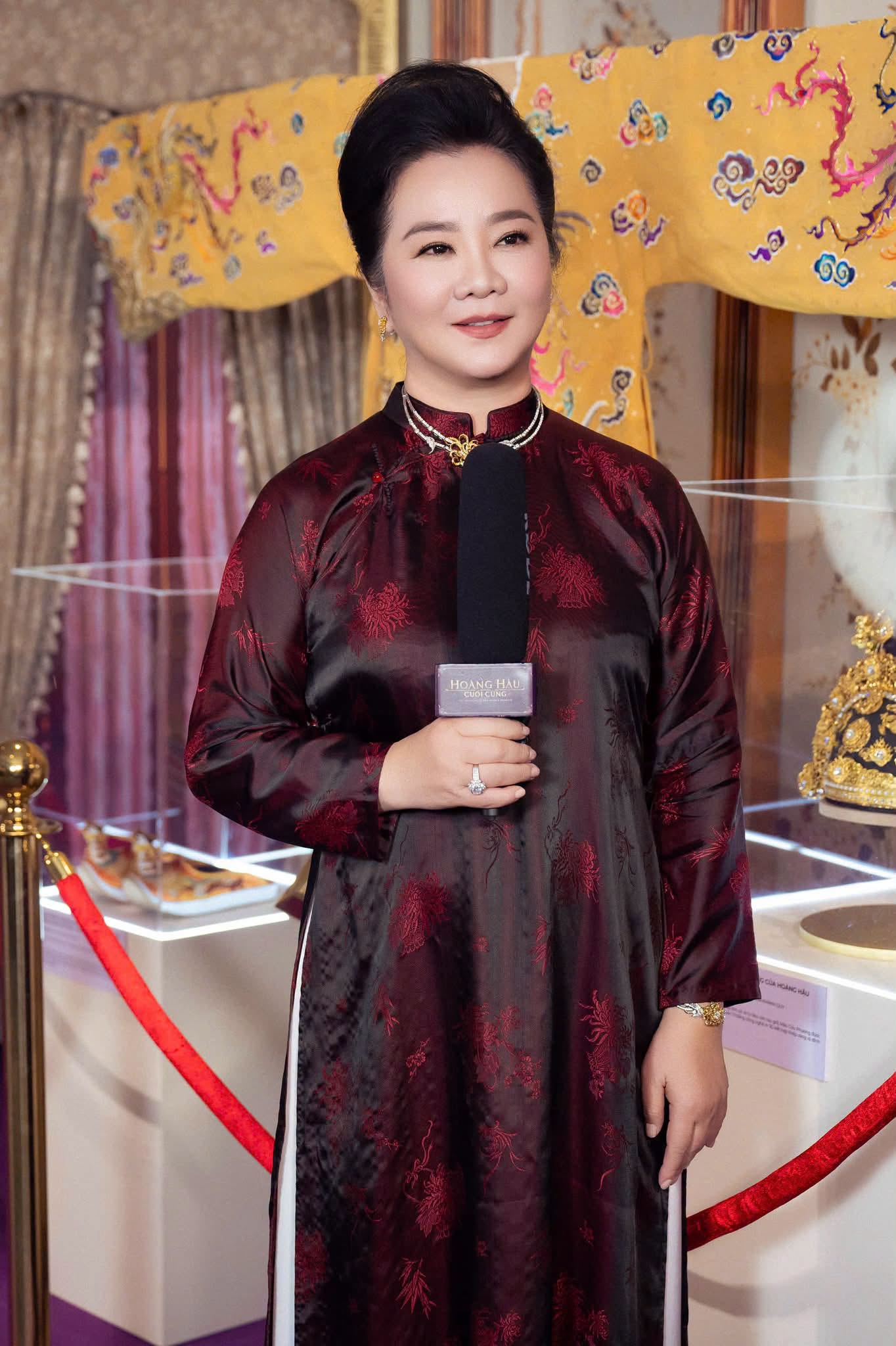 Gallery - Thân thế không phải dạng vừa của mẹ ruột Tăng Thanh Hà trong bộ phim Hoàng hậu cuối cùng đang gây tranh cãi - image 4