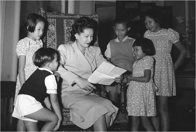 Gallery - Bí mật phía sau đám cưới của vua Bảo Đại: Nguyễn Hữu Thị Lan đã vượt qua 'đối thủ' để trở thành Nam Phương Hoàng hậu như thế nào? - image 9