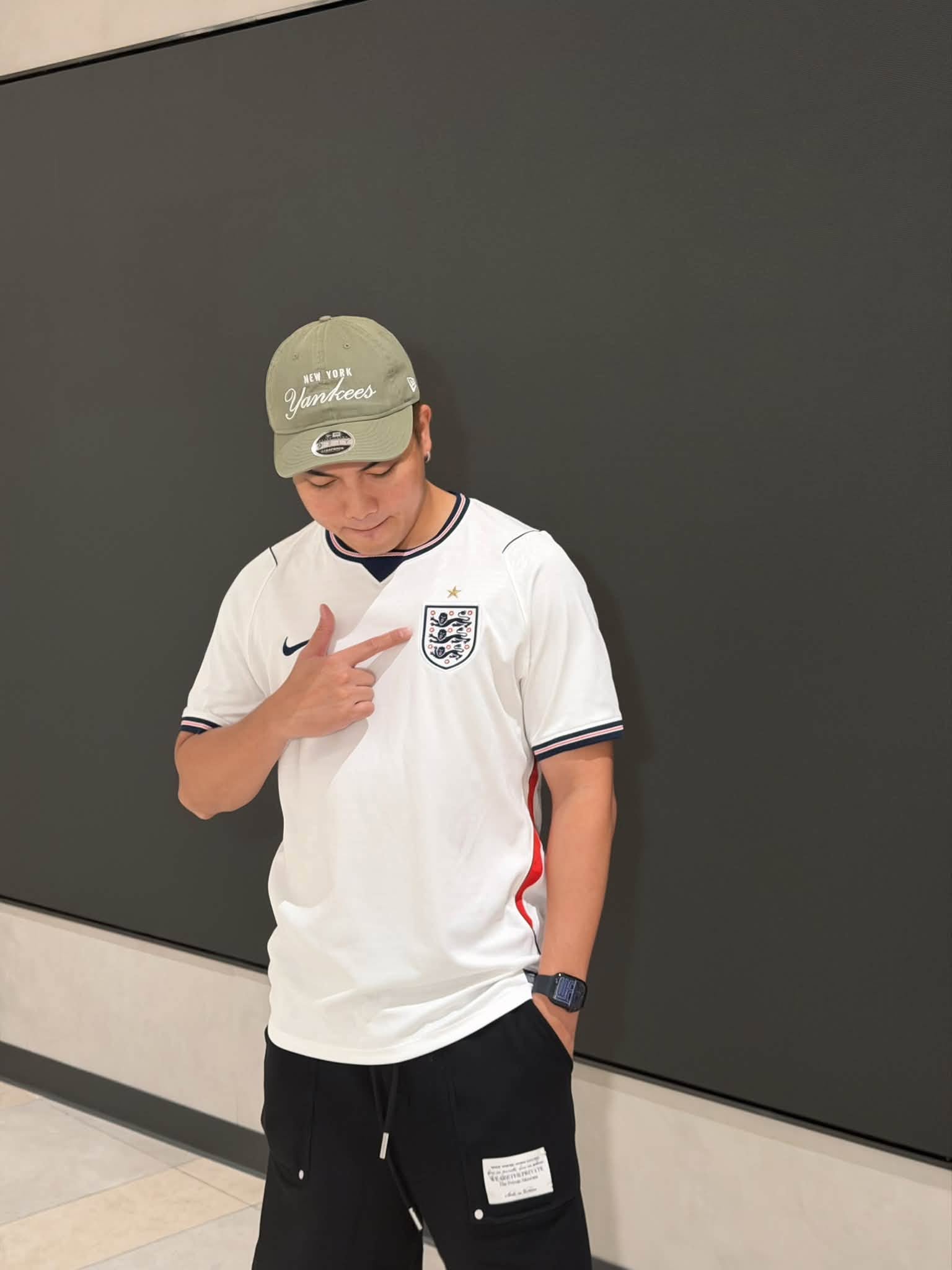 Gallery - Sao Việt 12/7: Ảnh mới của Phương Oanh gây chú ý; Danh hài Việt Hương và chồng kỷ niệm 20 năm ngày cưới - image 37