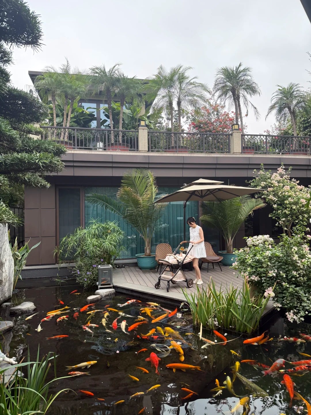 Gallery - Chọn biệt thự thay vì căn hộ cao cấp, bà mẹ hai con biến không gian 1.000m² thành thế giới tuổi thơ: Công viên trong nhà, có cả rạp chiếu phim 770 triệu - image 8