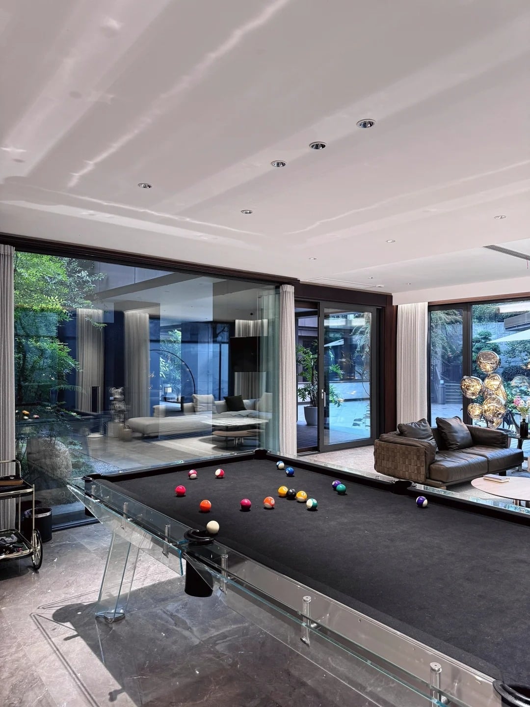 Gallery - Chọn biệt thự thay vì căn hộ cao cấp, bà mẹ hai con biến không gian 1.000m² thành thế giới tuổi thơ: Công viên trong nhà, có cả rạp chiếu phim 770 triệu - image 9