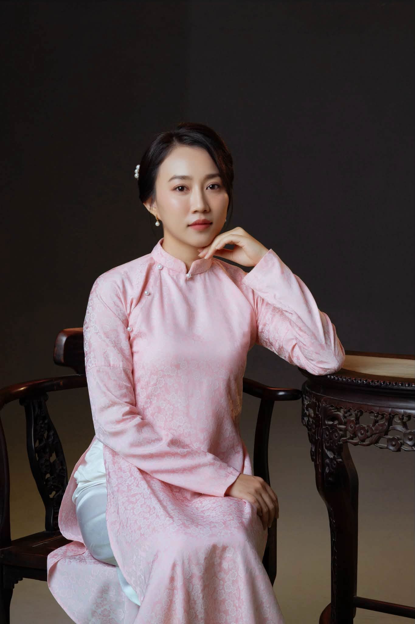 Gallery - Sao Việt 14/7: Bảo Thy bất ngờ khoe ảnh cùng Erling Haaland? Nhan sắc NSND Thu Hà 'Lá ngọc cành vàng' gây chú ý - image 13
