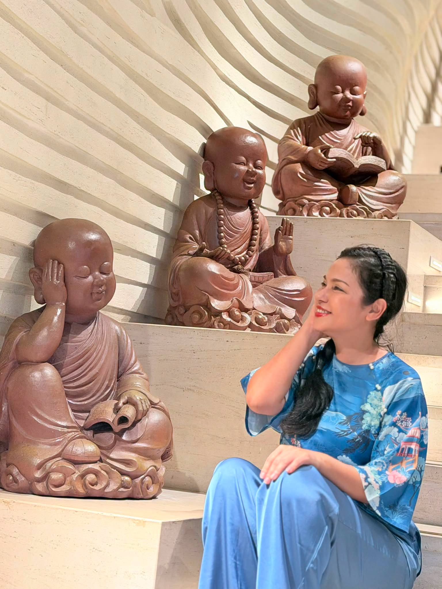 Gallery - Sao Việt 14/7: Bảo Thy bất ngờ khoe ảnh cùng Erling Haaland? Nhan sắc NSND Thu Hà 'Lá ngọc cành vàng' gây chú ý - image 27