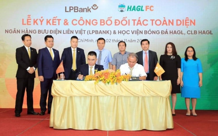 Gallery - Bầu Đức kể về 'người anh em chí cốt' bầu Thụy và mối lương duyên từ LPBank đến OCB - image 3