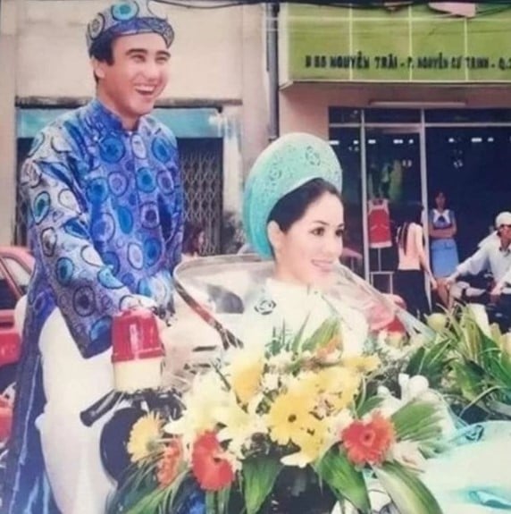 Gallery - Nữ đại gia được NSƯT, Phó Chủ tịch Hội Điện ảnh Việt Nam yêu say đắm suốt hơn 20 năm, nhiều lần gọi là 'ân nhân' - image 4