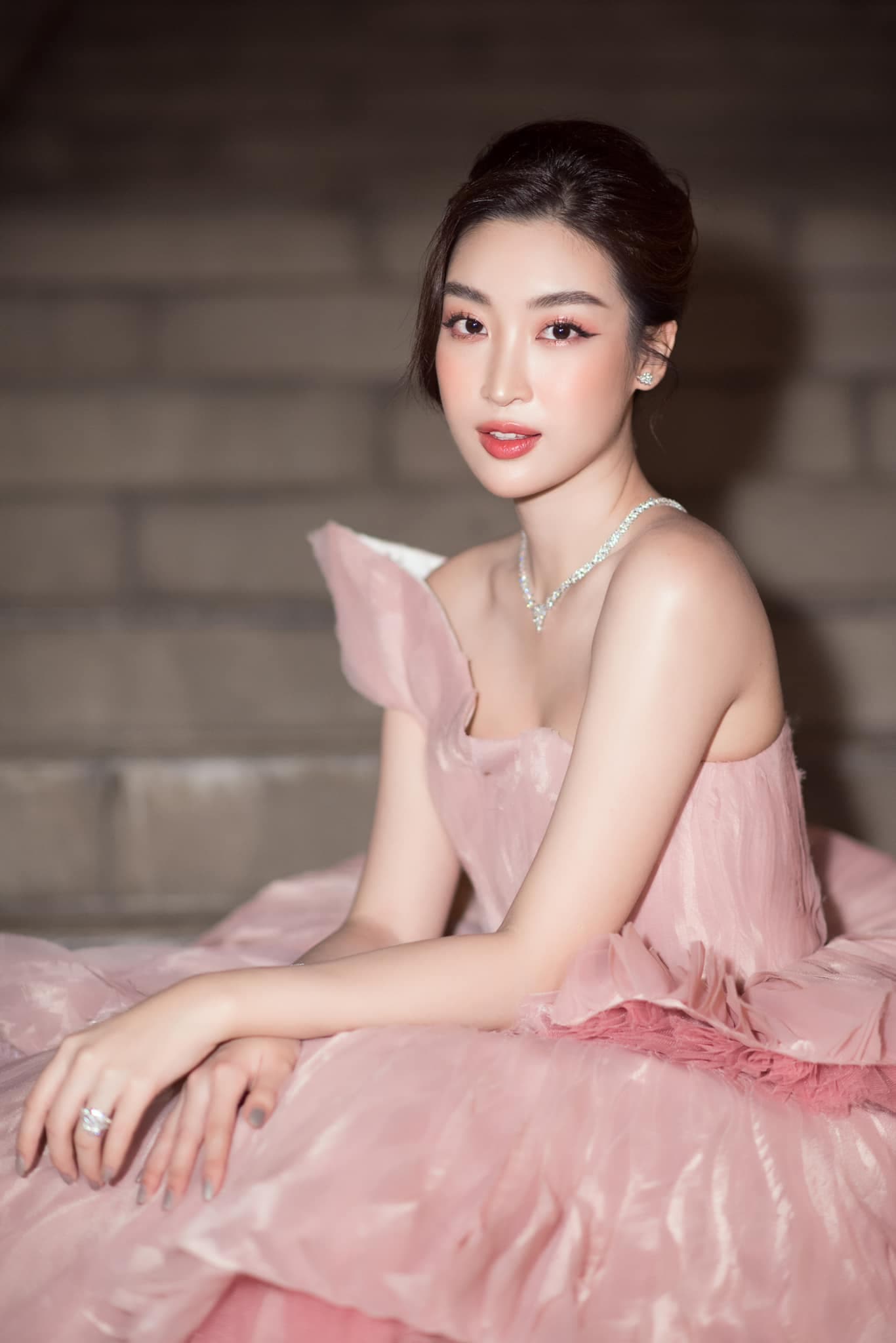 Đỗ Mỹ Linh thi Hoa hậu 0