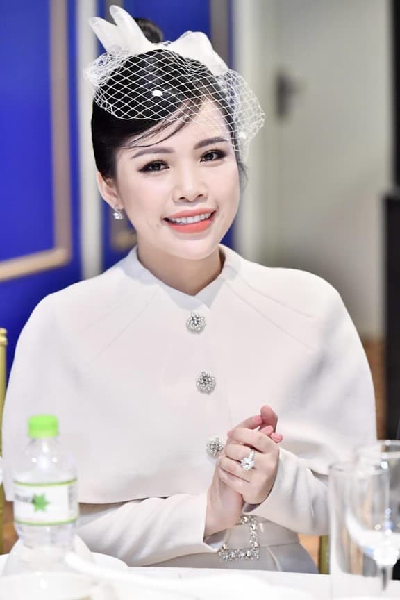 doanh-nhan-tran-thi-an-1111 (1).jpg 0