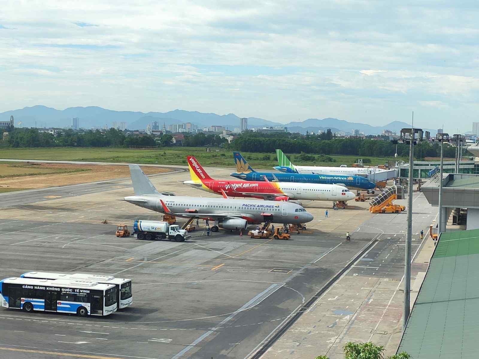 sân bay vinh 1
