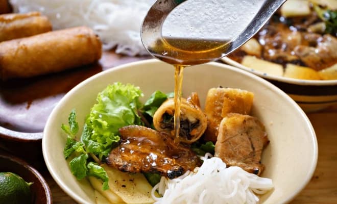 3-bun-cha-ha-noi-1.jpg 2