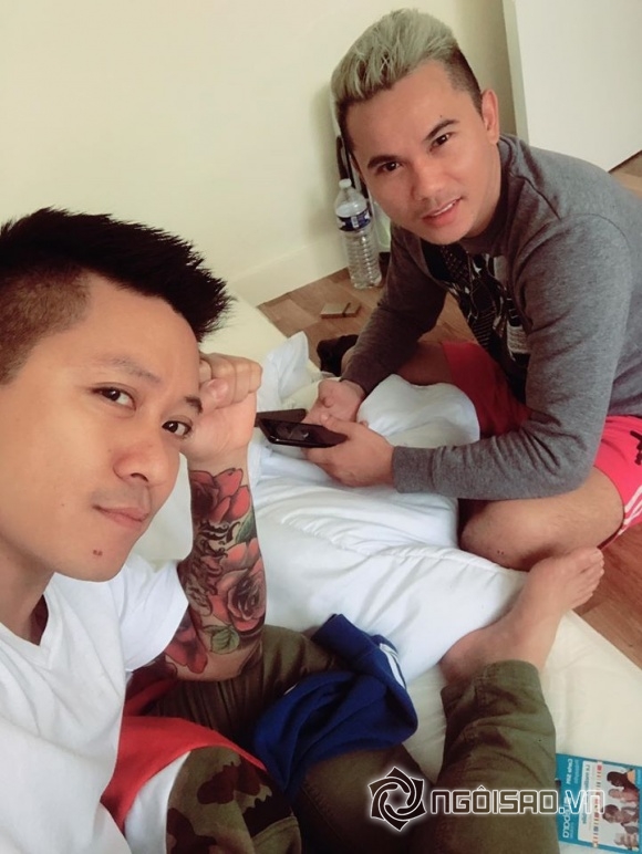 Bất ngờ trước nơi ở của Tuấn Hưng cùng anh em khi đi lưu diễn ở trời Tây 2