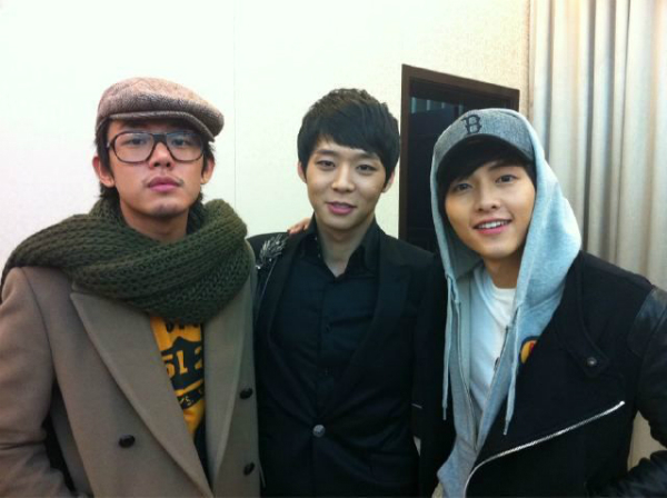 Náo loạn ảnh Song Joong Ki thấp tịt lọt thỏm giữa Lee Min Ho - Park Seo Joon và dàn tài tử đẹp trai quyền lực nhất Hàn Quốc- Ảnh 6.