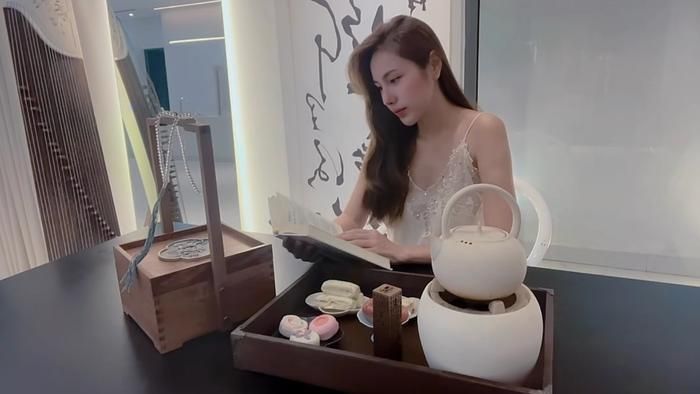 Những khoảnh khắc vừa được Thủy Tiên chia sẻ.