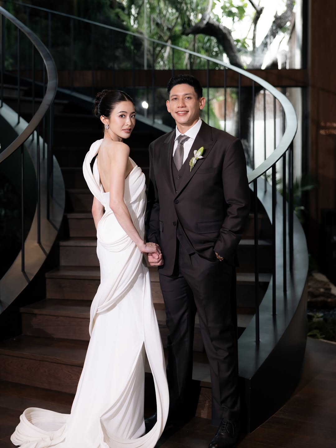 Chồng đại gia của nữ diễn viên bị tố xâm hại em trai nói hết 