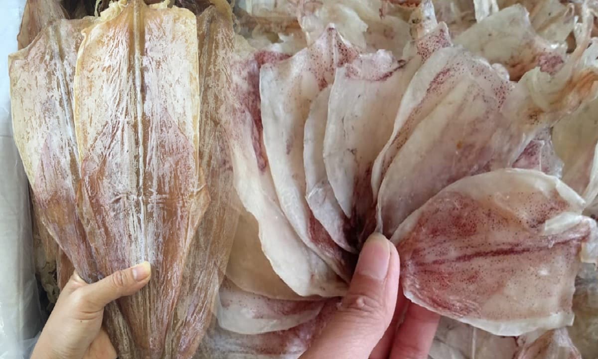 mực khô to hay nhỏ 0