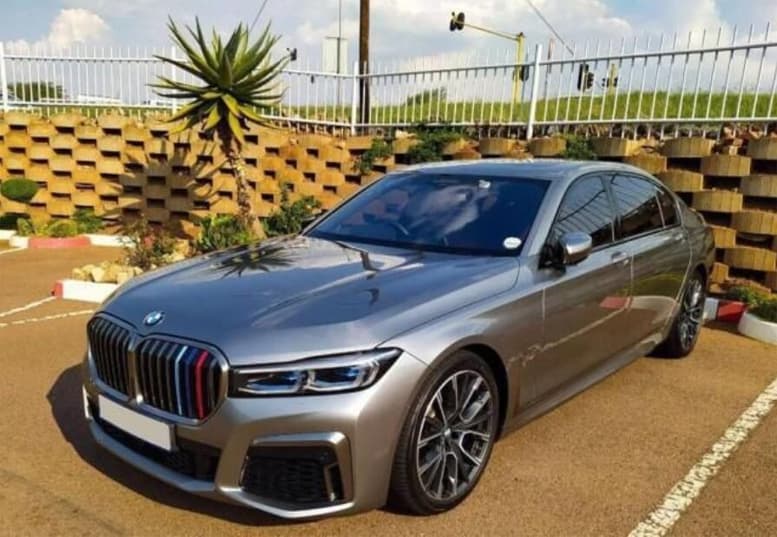 xe-bmw (1).jpg 0