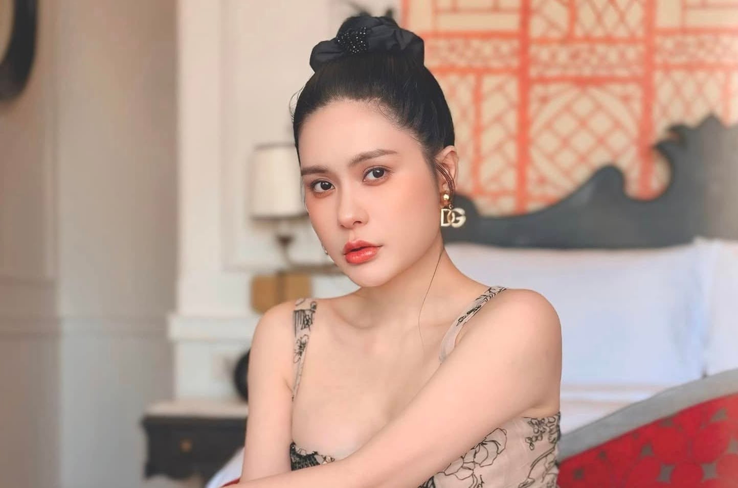 Phát ngôn gây sốc và loạt ồn ào của Đoàn Di Băng