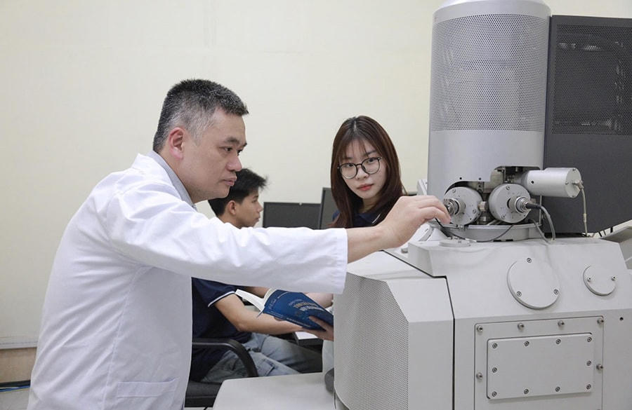 Sinh viên ngành điện hạt nhân được miễn học phí, hỗ trợ sinh hoạt phí tới 5  lần lương cơ sở
