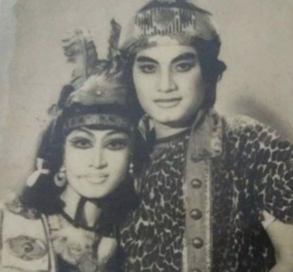 Gallery - Từng nhận cát-xê một đêm bằng 1 cây vàng, nay nghệ sĩ Hoa Mỹ Hạnh tuổi 70 sống chật vật trong phòng trọ ghép, không có gạo để ăn - image 9