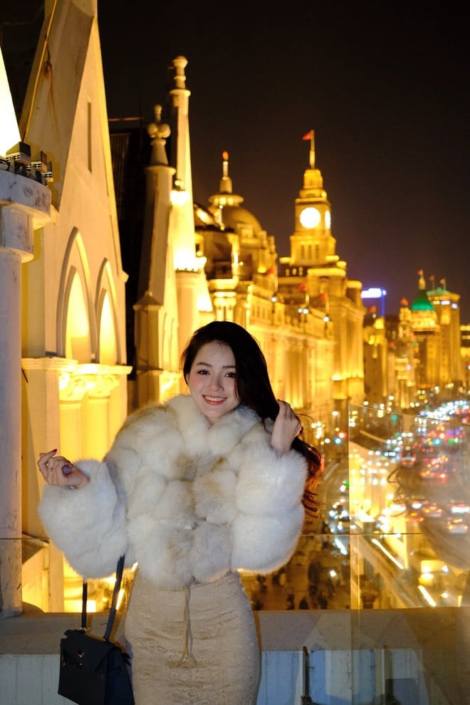 Gallery - Lộ diện gái xinh Đắk Lắk check-in xem World Cup 2026 tại Mỹ đang HOT rần rần: Cuộc sống vô cùng sang chảnh, mới tậu BMW - image 7