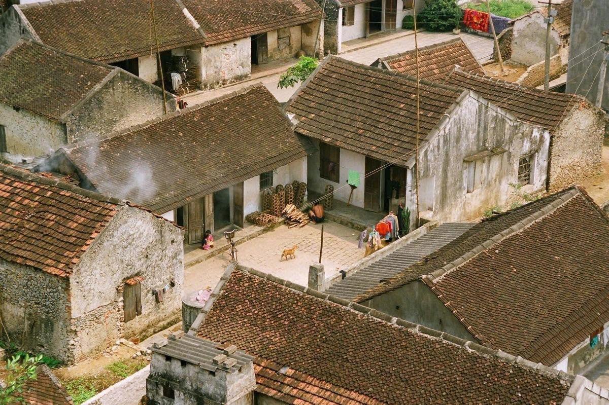 Gallery - Ngôi làng hơn 1.000 năm tuổi cách trung tâm Hà Nội 45 km, được mệnh danh là 'bảo tàng sống' lưu giữ loạt di tích quốc gia và nhà cổ - image 6