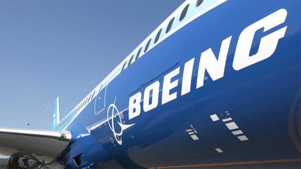 _0 Boeing-737-MAX-Makes-Emergency