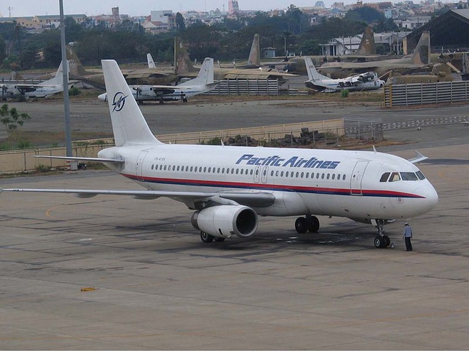 800pxPacific_Airlines_Airbus_A320_Mutzenberg