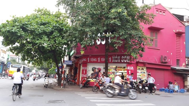 chuyenlaononsonvangkhachnhungvanlientuctuyennguoi-1598241634747901019746
