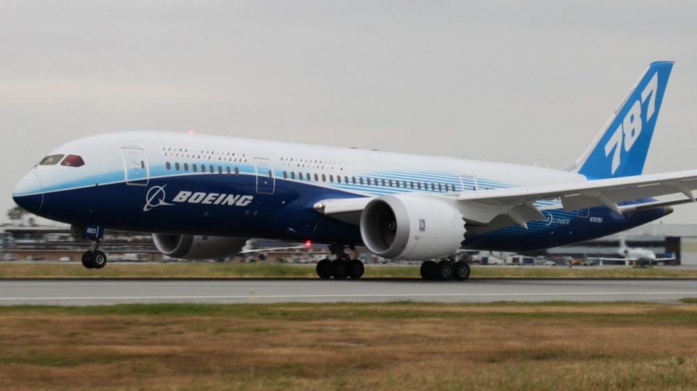 Boeing-787-8-Dreamliner-e1570747090717