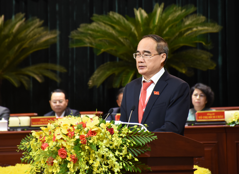 nhadautu - ong Nguyen Thien Nhan