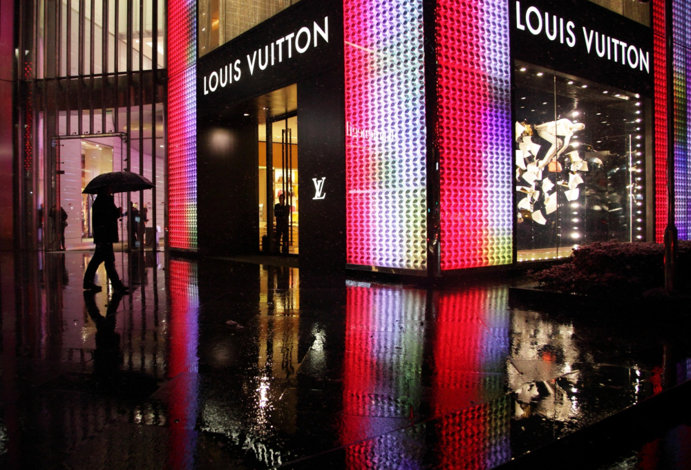 Louis Vuitton khai trương nhà hàng và tiệm cà phê đầu tiên ở Nhật Bản