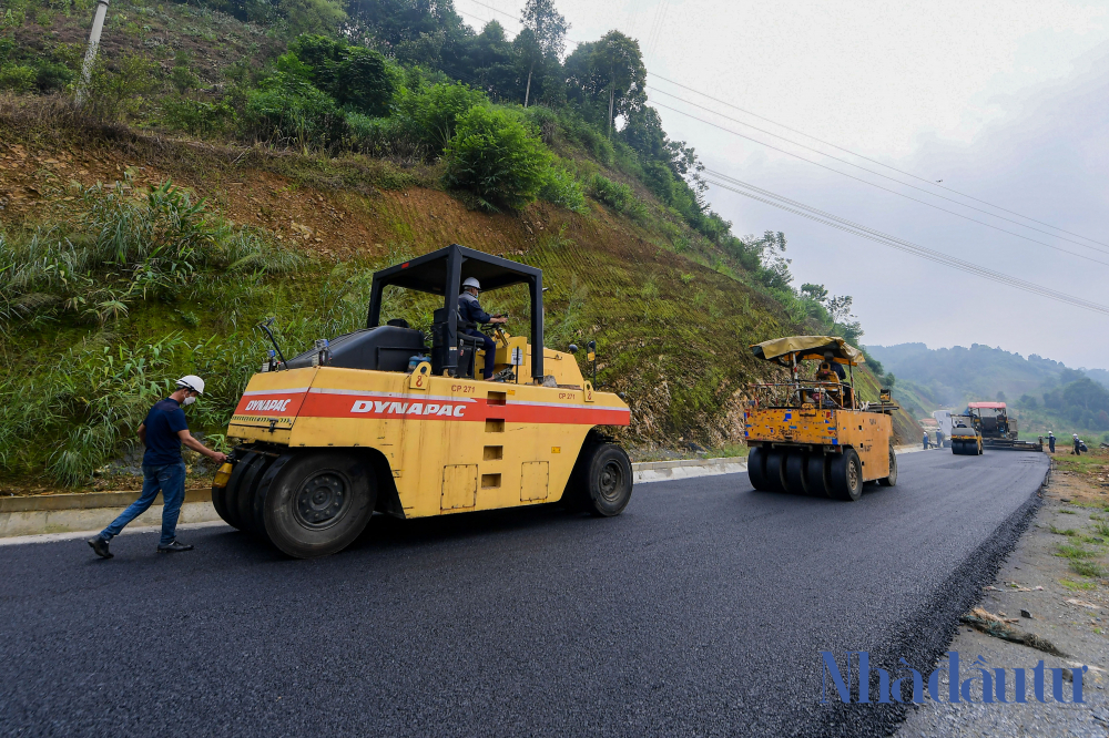 Duong noi Lao Cai Sapa 01