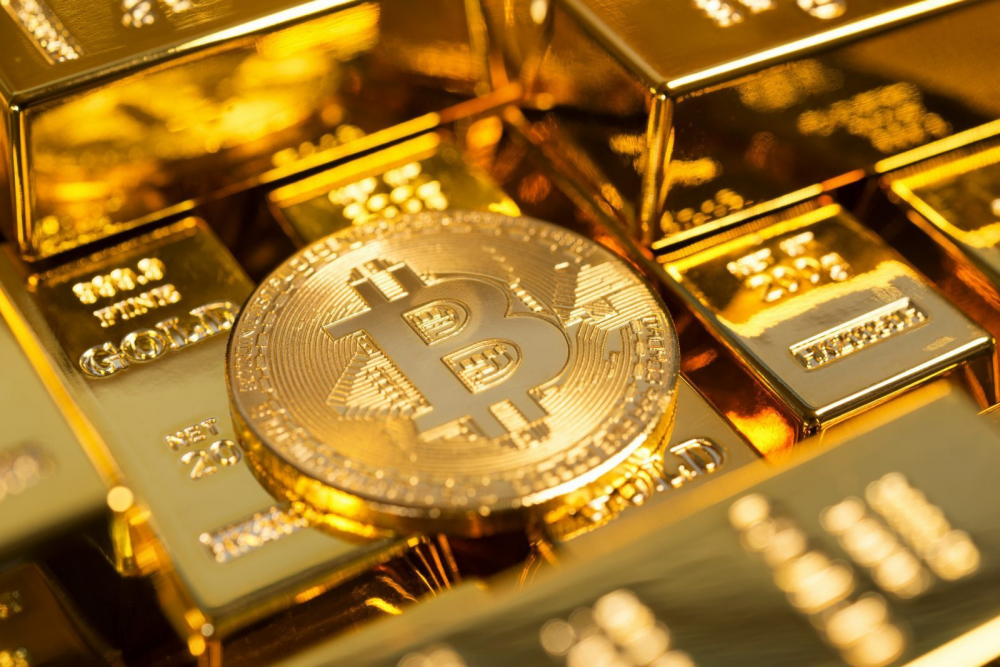 Bitcoin_and_gold_e1561535838310