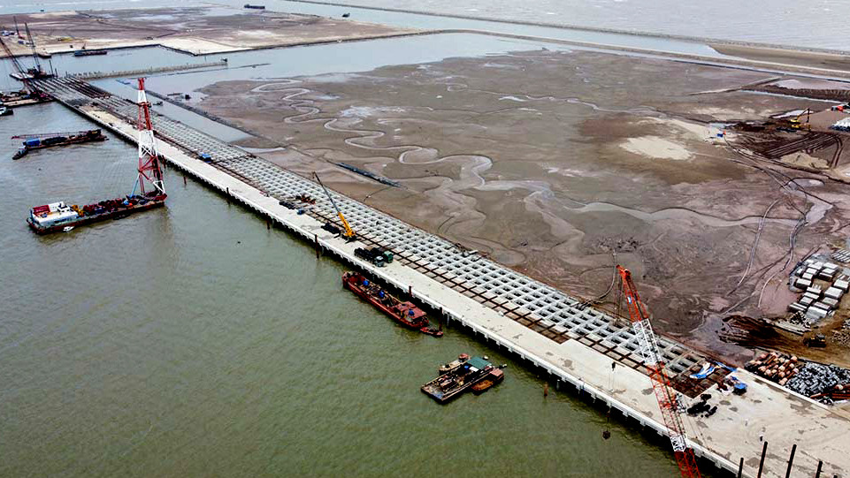 Toàn cảnh dự án bến container số 3 và số 4 Cảng cửa ngõ quốc tế Lạch Huyện