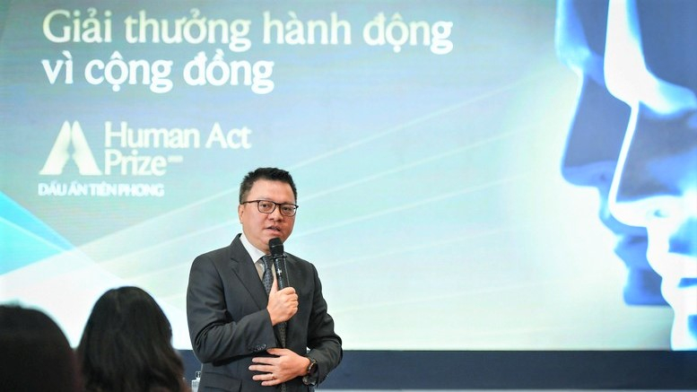 Le-Quoc-Minh-Human Act Prize
